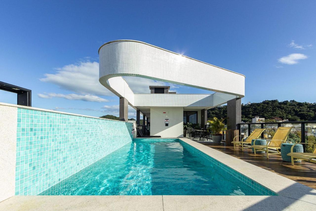 Aion Suites 302 - Lindo Apartamento Com Vista Para O Mar, A 60M Da Praia De Bombinhas, Com Piscina E Academia No Rooftop. Exterior foto